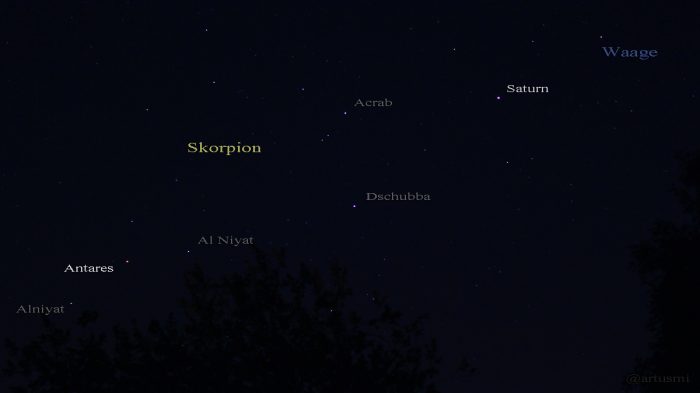 Saturn am 16. Juli 2015 um 23:34 Uhr zwischen Skorpion und Waage