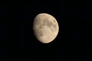 Zunehmender Mond am 29. Juli 2012 um 21:33 Uhr