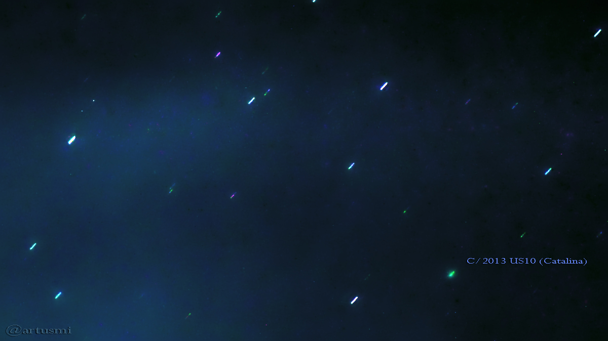 Komet Catalina hinter Wolken