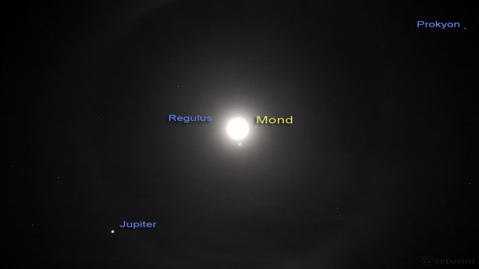 Mondhalo mit Jupiter, Regulus und Prokyon am 26. Januar 2016 um 01:19 Uhr