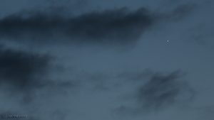 Merkur am 13. April 2016 um 20:49 Uhr am Westhimmel