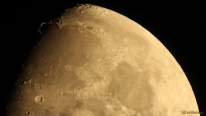 Goldener Henkel am Mond - 11. September 2016, 21:56 Uhr