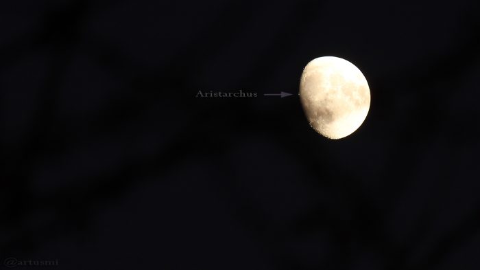 Zunehmender Mond am 10. Dezember 2016 um 16:44 Uhr