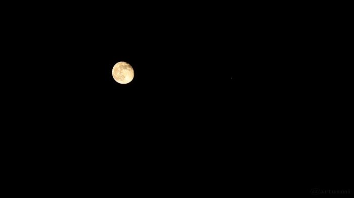 Mond und Jupiter am 15. März 2017 um 01:05 Uhr