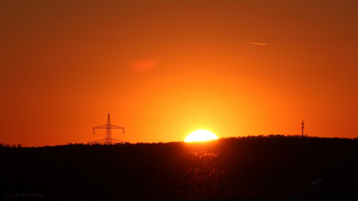 Sonnenuntergang am 27. März 2017 um 19:40 Uhr