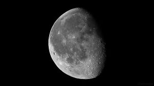 Abnehmender Mond am 16. Mai 2017 um 03:08 Uhr