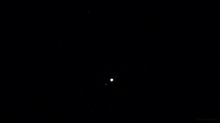 Jupiter und die galileischen Monde am 17. Mai 2017 um 22:07 Uhr