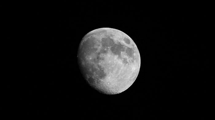 Zunehmender Mond am 5. Juli 2017, 21:34 Uhr