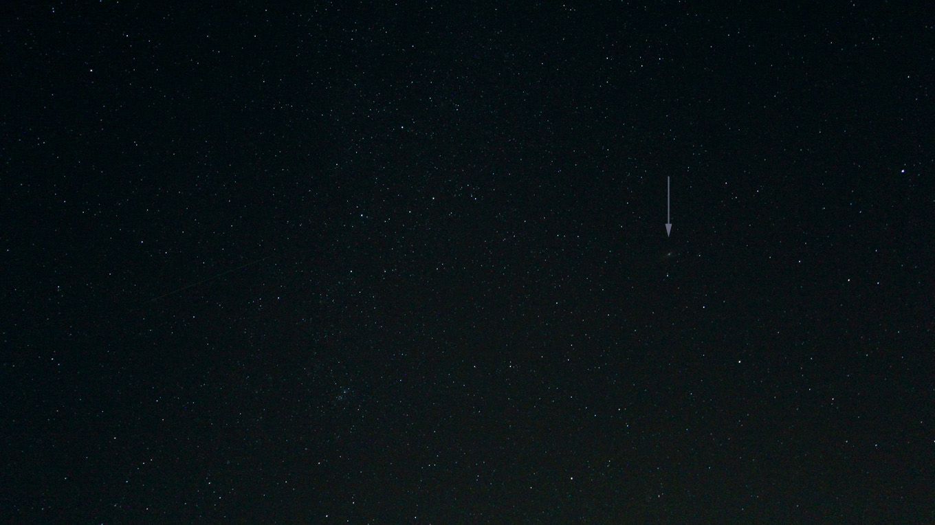 Kassiopeia und Andromedagalaxie am 21. Juli 2017 um 01:58 Uhr am Osthimmel von Eisingen