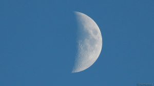 Zunehmender Mond am 29. Juli 2017 um 20:53 Uhr