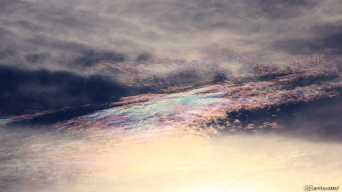 Irisierende Wolken am 2. August 2017 um 19:26 Uhr