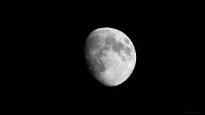 Zunehmender Mond am 3. August 2017 um 21:17 Uhr