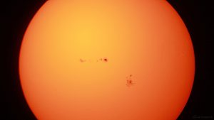 Sonne mit Sonnenflecken am 4. September 2017 um 13:27 Uhr