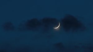 Stern Iotoa Aquarii und schmale Mondsichel am 19. Januar 2018 um 17:42 Uhr