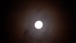 Zunehmender Mond am 30. Januar 2018 um 02:41 Uhr
