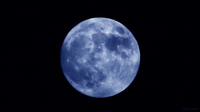 Vollmond (Blue Moon) am 31. Januar 2018 um 00:04 Uhr