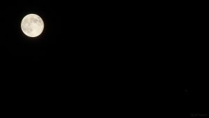 Mond und Jupiter am 1. Mai 2018 um 00:43 Uhr