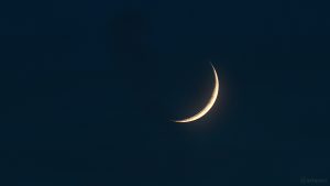 Sichel des zunehmenden Mondes am 17. Mai 2018 um 21:43 Uhr