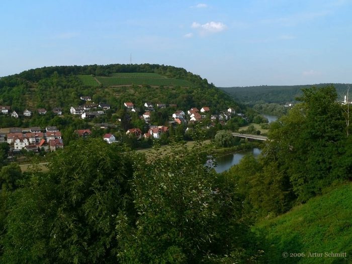 Blick von Wertheim nach Kreuzwertheim Arts Fotos