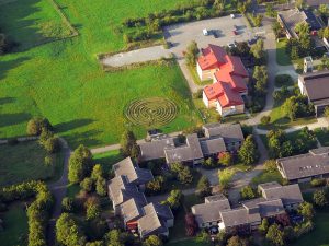 Begehbares Labyrinth im St. Josefs-Stift Eisingen