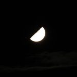 Zunehmender Mond und Aldebaran am 26. Februar 2015