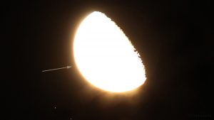 Mond bedeckt Stern 89 Tau am 21. September 2016