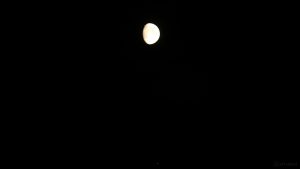 Konstellation zunehmender Mond und Jupiter am 23. Juni 2018 um 23:43 Uhr