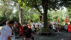 Jazzfrühschoppen mit den DIXIE HEARTBREAKERS in der Parkanlage im Weiler Erbachshof