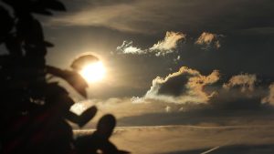 Sonne und Wolken am 29. Juli 2018 um 19:36 Uhr
