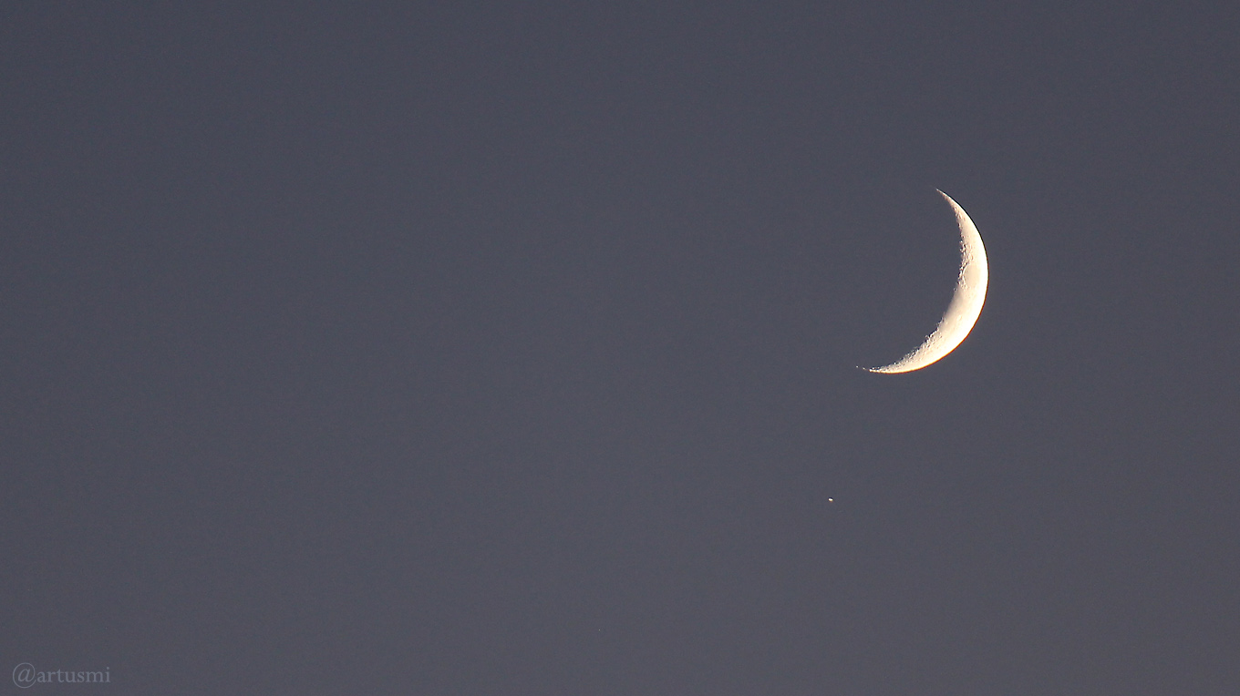 Mond und Saturn am 11. November 2018 um 17:09 Uhr