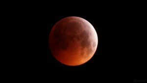 Totale Mondfinsternis am 21. Januar 2019 um 05:41 Uhr