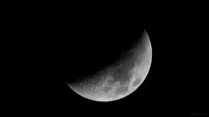 Zunehmender Mond am 11. Februar 2019 um 22:55 Uhr