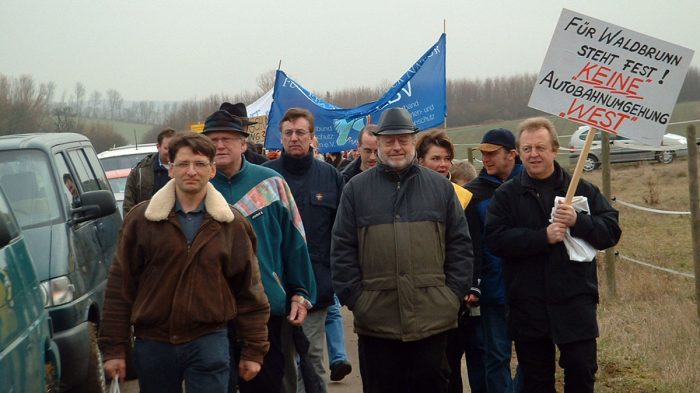 Demo gegen die geplante Westumgehung am 14. Februar 2004