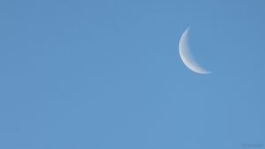 Abnehmender Mond am 28. Juni 2019 um 05:30 Uhr