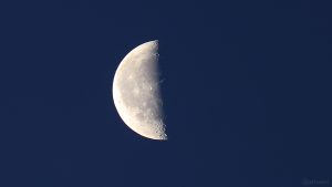 Abnehmender Mond (letztes Viertel) am 25. Juli 2019 um 05:37 Uhr