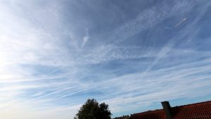 Hinterlassenschaften des Flugverkehrs am 20. September 2019 um 09:07 Uhr