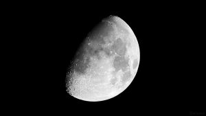 Zunehmender Mond am 4. März 2020 um 22:20 Uhr