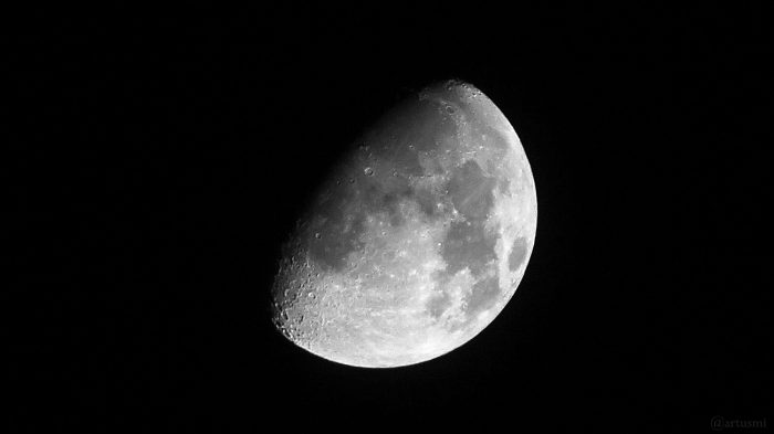 Zunehmender Mond am 5. März 2020 um 00:04 Uhr