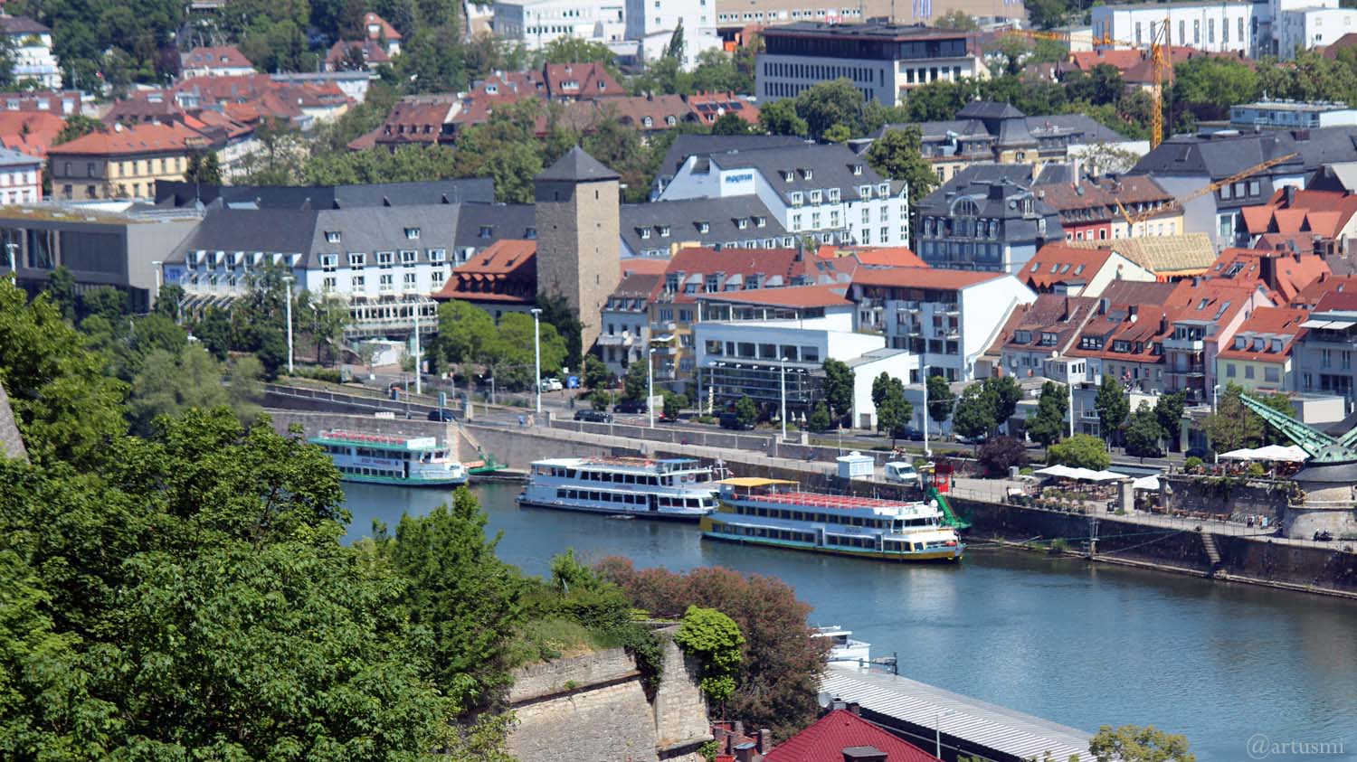 Am 18. Mai 2020 wegen Coronavirus noch keine Schifffahrt auf dem Main in Würzburg