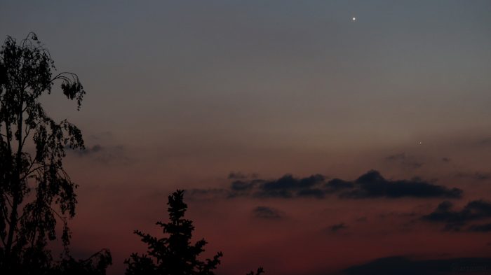 Venus und Merkur am 20. Mai 2020 um 22:05 Uhr am Nordwesthimmel von Eisingen