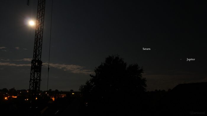 Vollmond im Süden, Saturn und Jupiter am 2. September 2020 um 00:00 Uhr am Südwesthimmel von Eisingen