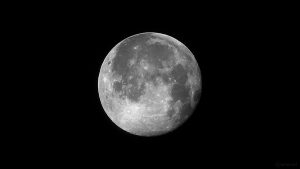 Abnehmender Mond am 31. Dezember 2020