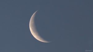 Abnehmender Mond am 9. Januar 2021
