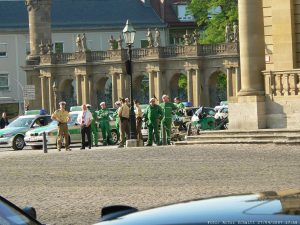 Einsatzkräfte der Polizei während des informellen Ministertreffens des Rats für Wettbewerbsfähigkeit in Würzburg