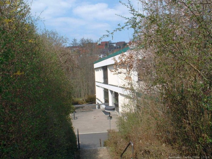 Gymnasium Marktbreit im April 2004