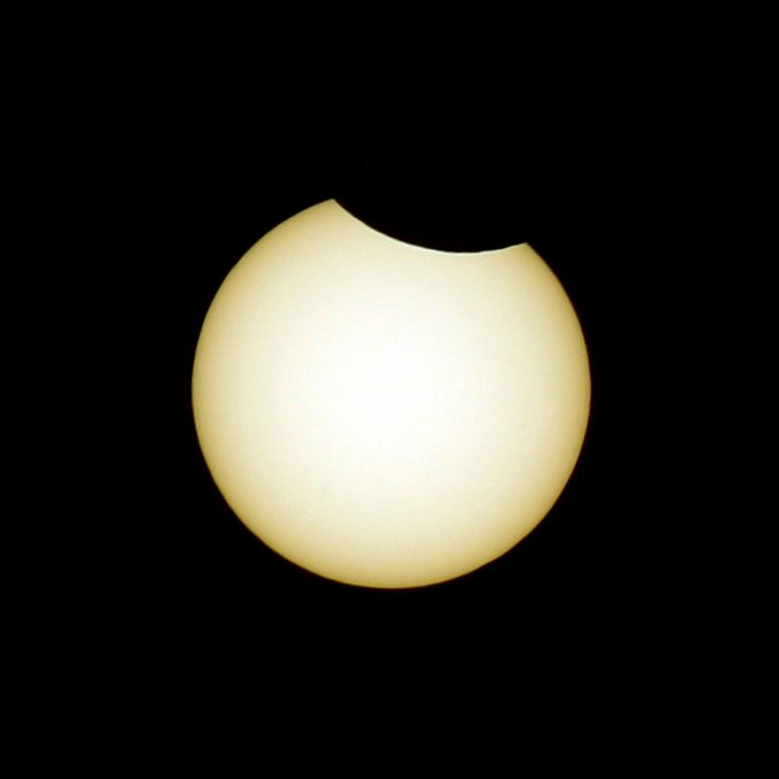 Partielle Sonnenfinsternis am 10. Juni 2021