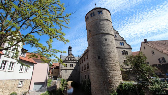 Maintor, Rathaus und Schwarzer Turm in Marktbreit