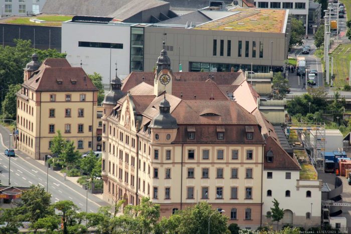 Blick vom Würzburger Stein auf Congress Centrum Würzburg