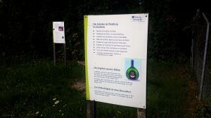Infotafel "Die Arbeiten im Weinberg im Einzelnen" - Stiftung Juliusspital am Schalksberg in Würzburg
