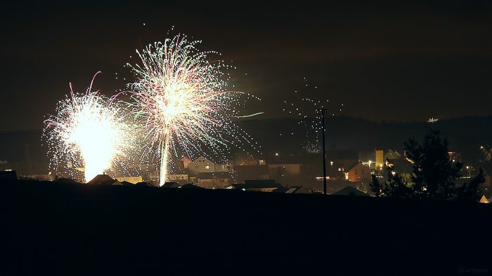 Feuerwerk am 1. Januar 2022 in Waldbru